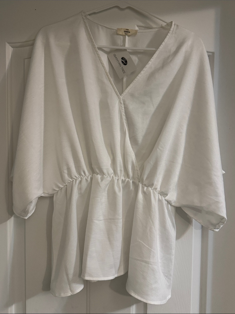 entro White V-Neck Gathered-Waist Tunic